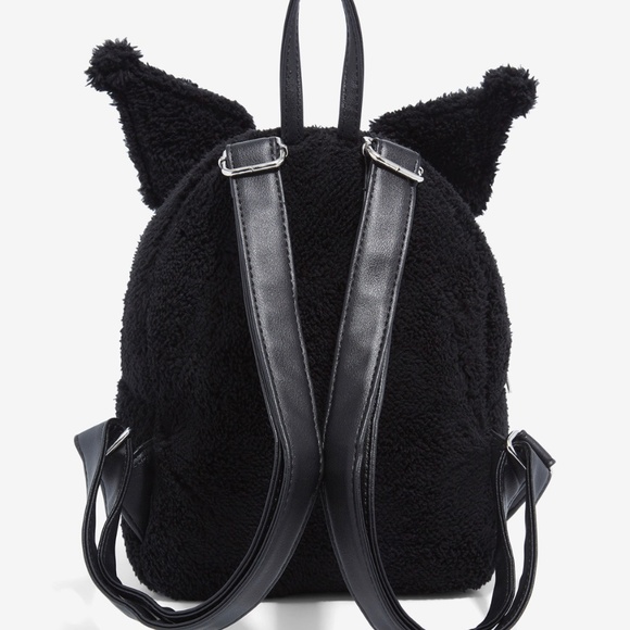 Loungefly Kuromi Sherpa Mini Backpack - Picture 3 of 4